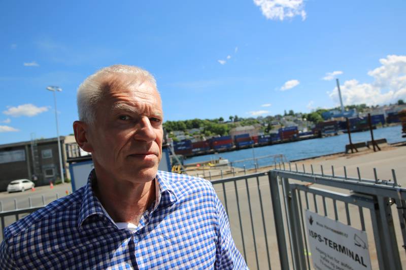 Arild Svenson (Frp) er motstander av å flytte konteinerhavna i Moss havn.