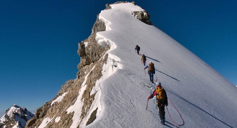 Trekking-ferie er lurt å gjøre i grupper, helst med norsk guide. Mange uforutsette situasjoner kan oppstå i
fjellet. FOTO: RIBTOKS/MICROSTOCK