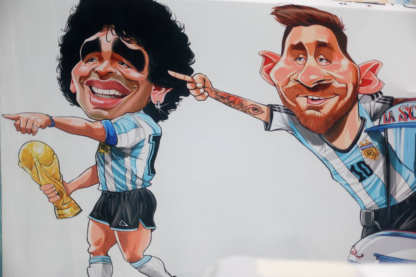 Diego Maradona tok VM-pokalen i 1986. Nå er det Lionel Messis tur.