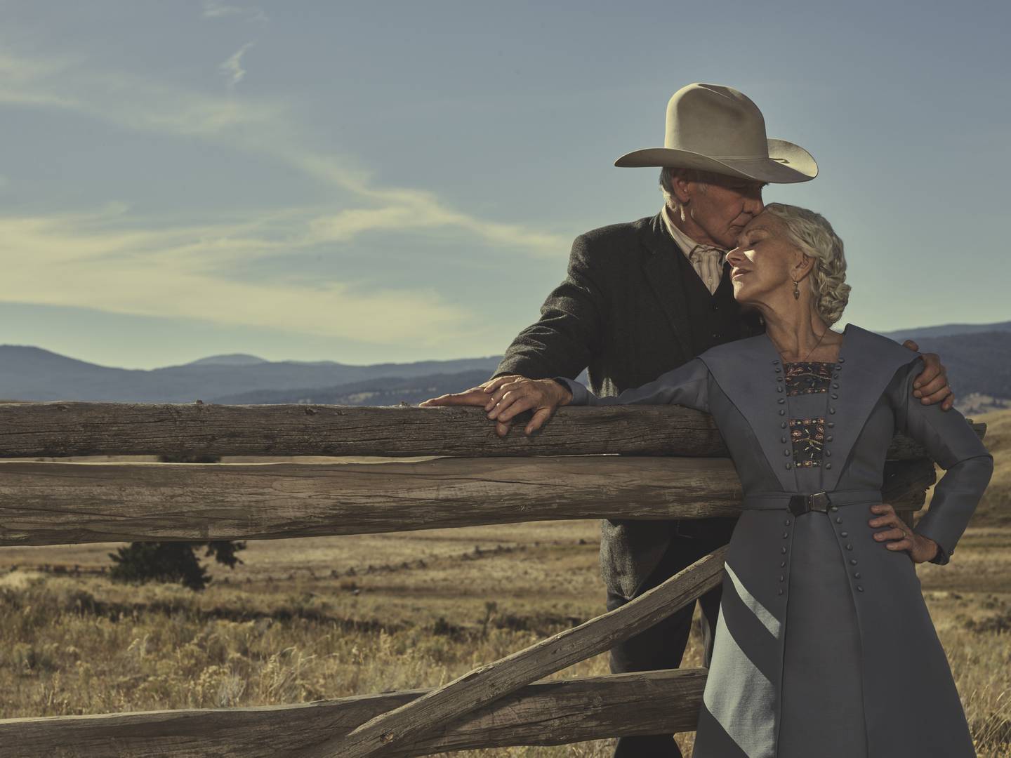 Harrison Ford og Helen Mirren spiller Jacob og Cara Dutton i den nye «Yellowstone»-krøniken «1923». Westernserien er trekkplaster på strømmeren SkyShowtime.