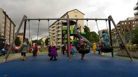 Oslo-foreldre er lei av manglende grøntområder til barna: – Vi har bodd på en byggeplass i ti år