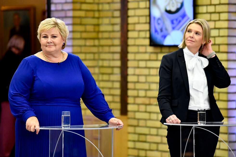 Statsminister og Høyre-leder Erna Solberg t.v. og Frp-leder Sylvi Listhaug under partilederdebatt i Stortingets vandrehall.
Foto: Naina Helén Jåma / NTB
