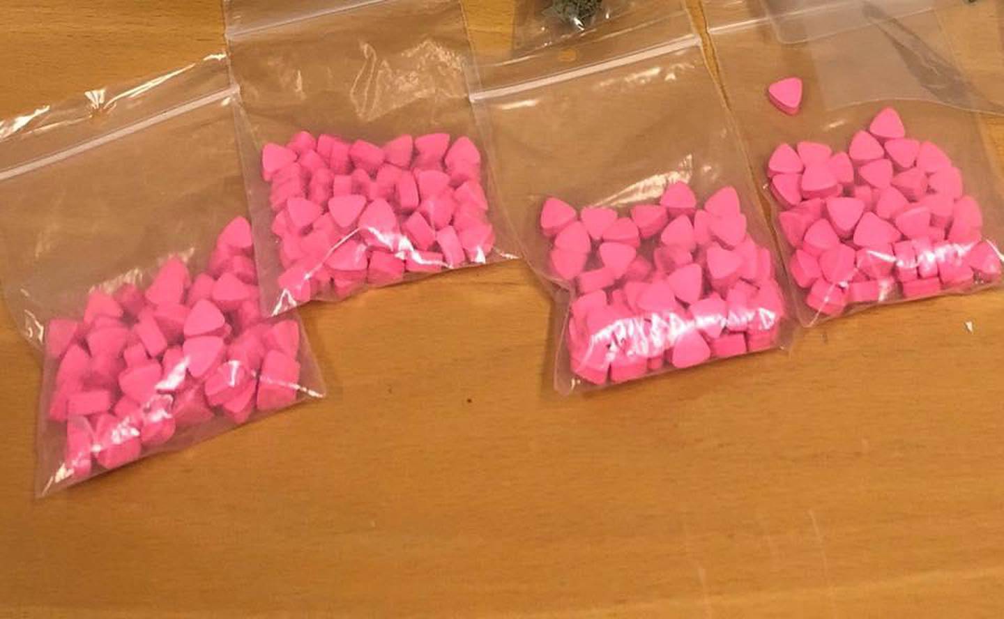 Ecstasy-tabletter beslaglagt av politiet. Foto: Politiet