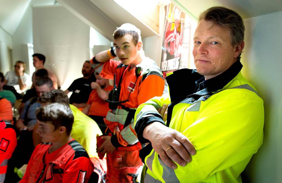 Ikke Sheriff: Lars Mamen er eneste ansatte i Fair Play Bygg Oslo og omegn,    som siden januar har avdekket 101 lovbrudd i byggebransjen. Her besøker han Veidekke, som har ting på stell. FOTO: HÅVARD SÆBØ