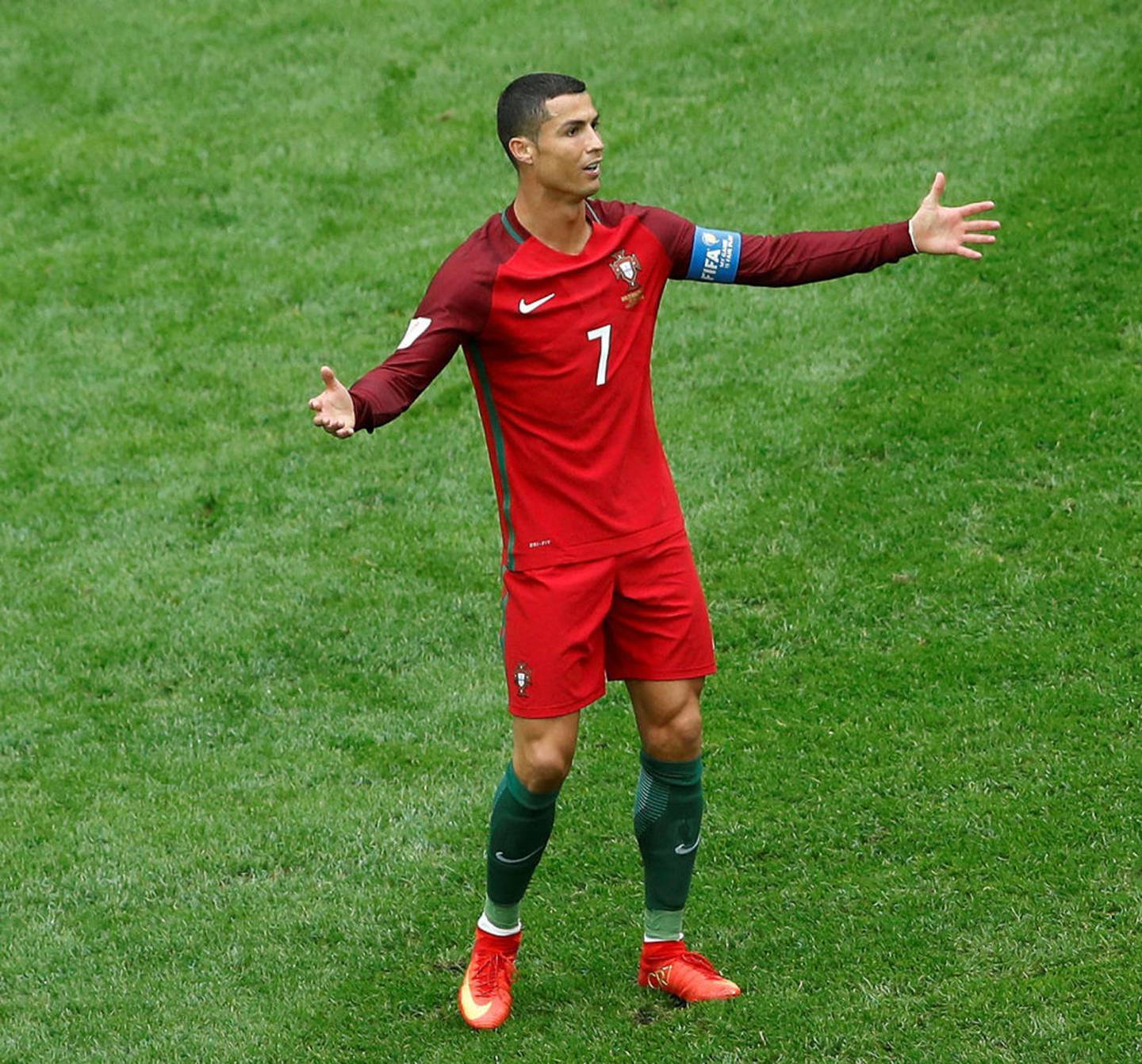 Cristiano Ronaldo uttalte seg flere ganger kritisk om den dårlige gressmatta på Zenit Arena i St. Petersburg, da Portugal deltok i prøve-VM i Russland tidligere i sommer.