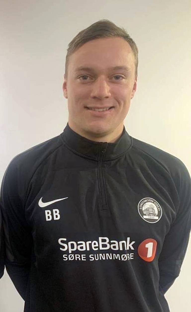Bjørnar Berge tar over som hovedtrener for Lokomotiv Oslo, etter at han var assistent i klubben i 2020 og spiller i 2022.