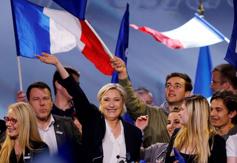 Marine Le Pen og Nasjonal Front trenger den unge utdanningseliten for å skaffe seg legitimitet som et parti som ikke utgjør en fare for demokratiet, sier forsker Vincent Tournier. 