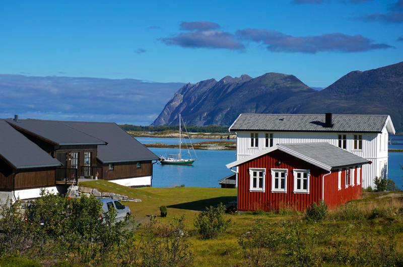 Senja Matstudio ligger superidyllisk til ute ved Bergsfjorden på den dramatiske yttersida av Senja. ALLE FOTO: CHRISTINE BAGLO