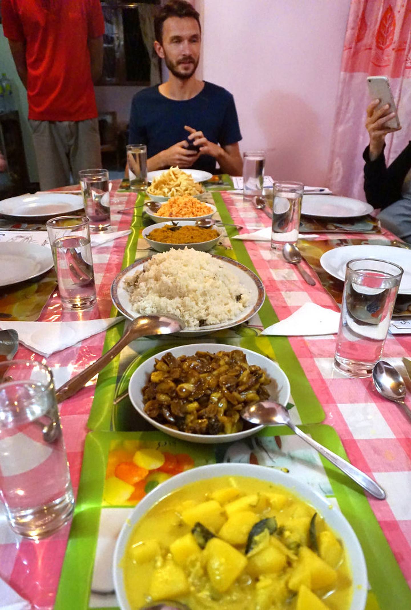 Sri Lankas kjøkken byr på mange spennende smaksopplevelser.