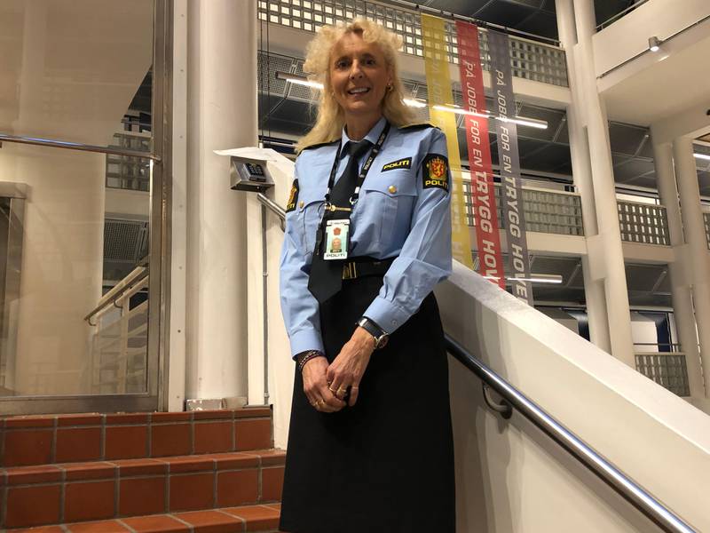 Politioverbetjent Kim Anne Hiorth har i mange år jobbet med å gjøre livet lettere for minoritetskvinnene i hovedstaden.