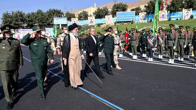Irans øverste leder beskylder USA for å stå bak opptøyene i landet