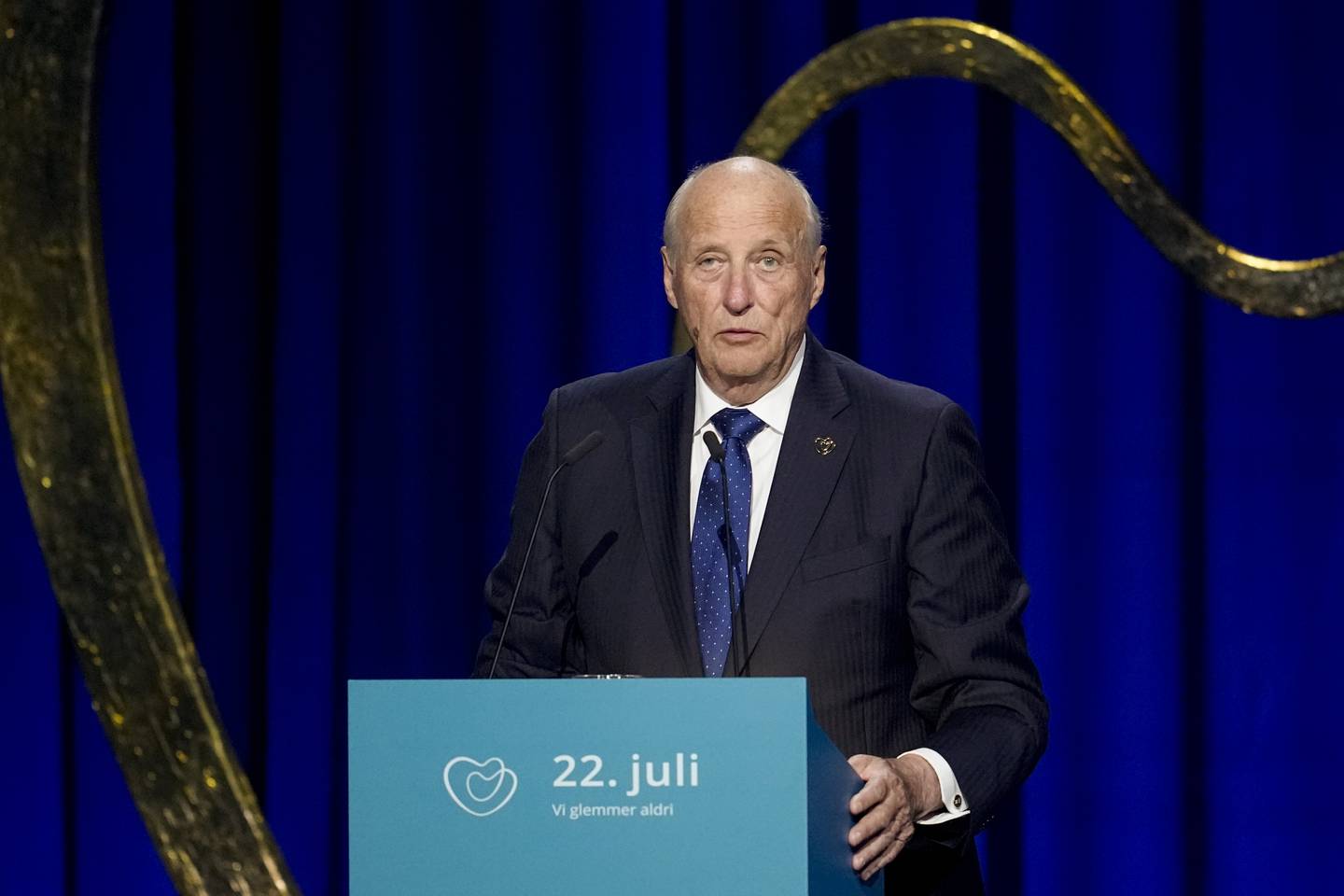 Kong Harald holdt i sommer tale under det nasjonale minnearrangementet i Oslo Spektrum, 10 år etter terrorangrepet 22. Juli 2011.