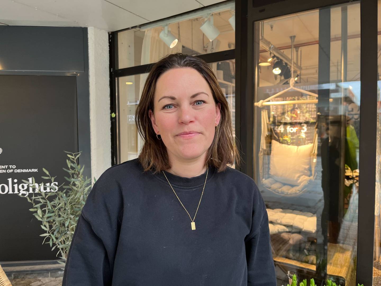 Marianne Fosse er butikksjef på Granit i Stavanger, og hun tipser kunder om gratis hjemkjøring så ofte hun kan.
