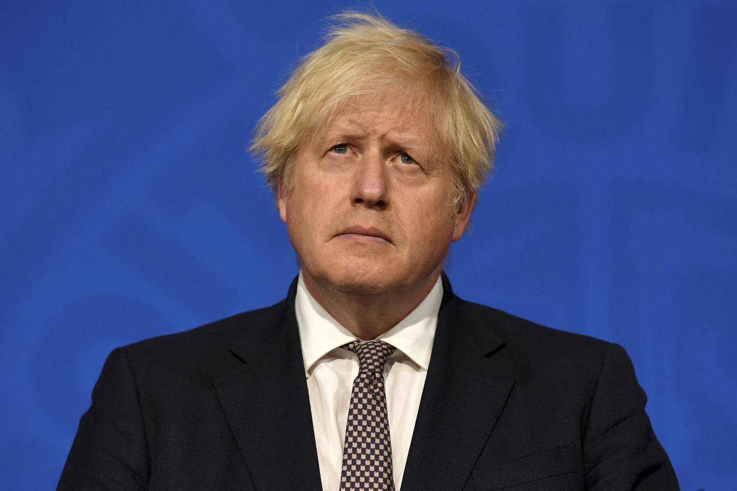 Boris Johnsons planer om å gjennomføre det siste trinnet i gjenåpningen tross økende smitte blir ikke godt tatt imot hos opposisjonen eller i den britiske legeforeningen. Foto: Daniel Leal-Olivas / AP / NTB