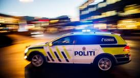 Etterlyser  bil etter påkjørsel av politibil i helga