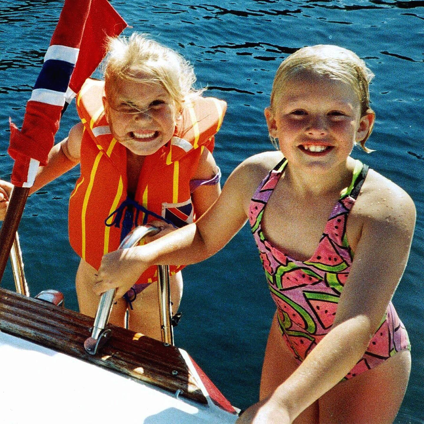 Stine Sofie Sørstrønen (t.v.) og Lena Sløgedal Paulsen vart drepen i Baneheia i 2000. Arkivfoto: Privat / NTB / NPK