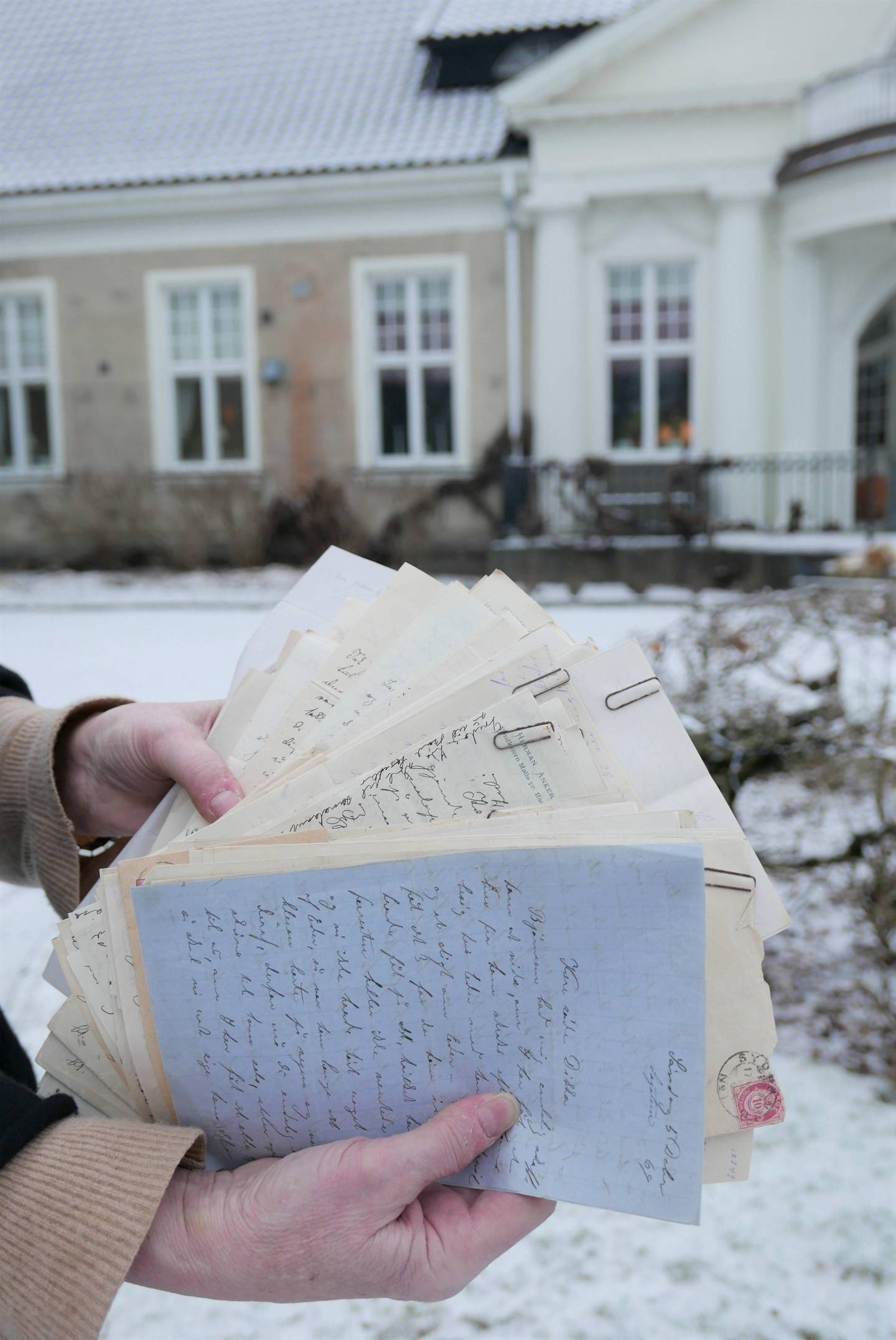 Kvinnesaksforkjemper Katti Anker Møller etterlot seg en skattkiste av en brevsamling på Thorsø Herregård, hvor hun døde i august 1945.