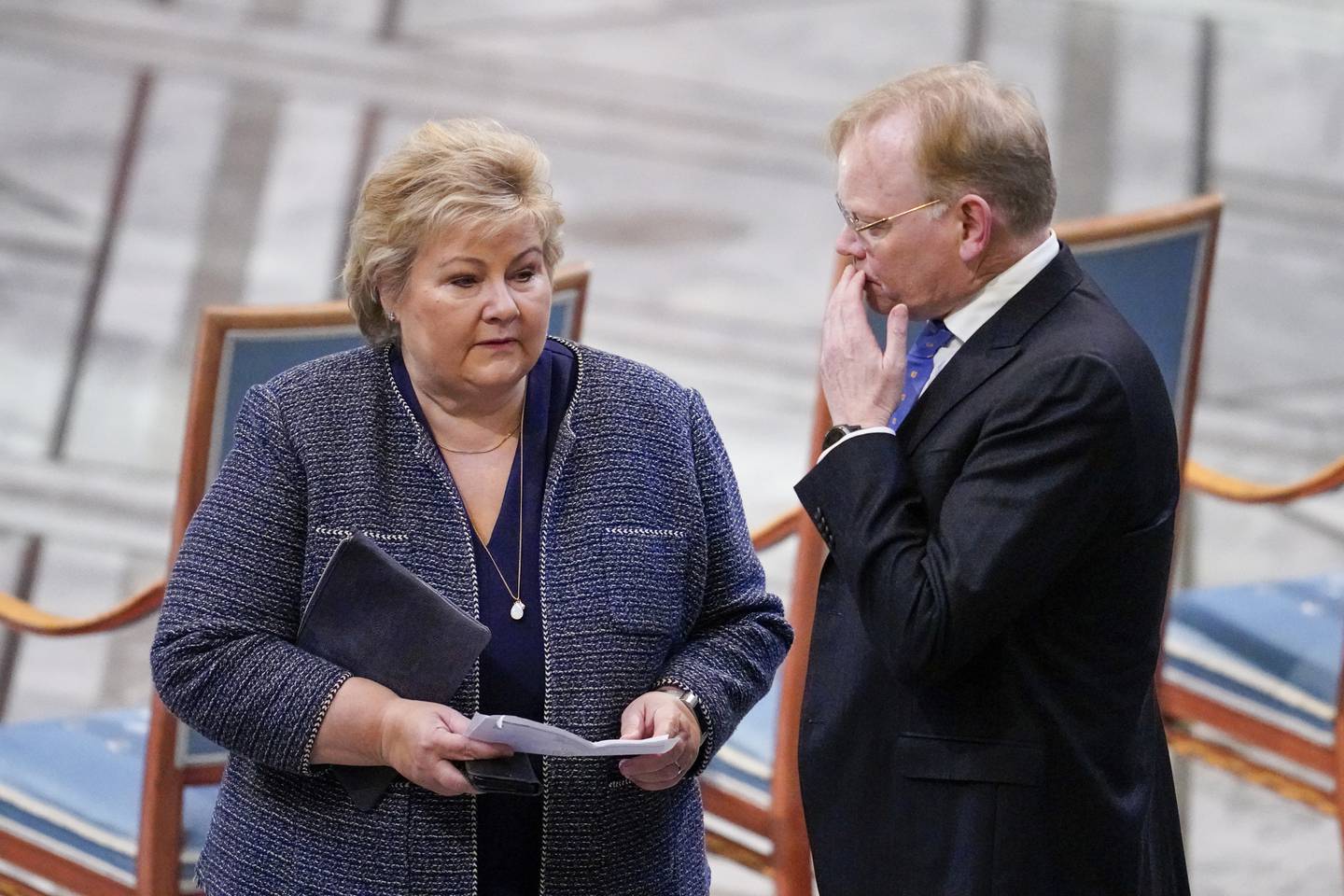 Høyre-leder Erna Solberg og ektemannen Sindre Finnes. Her fra før utdelingen av Nobels fredspris for 2022 i Oslo rådhus.
