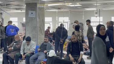 Kampene raser ved Shifa-sykehuset for fjerde dag på rad