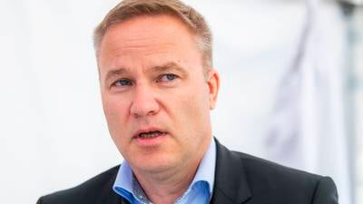 Helge Lurås sier han er sparket som Resett-redaktør