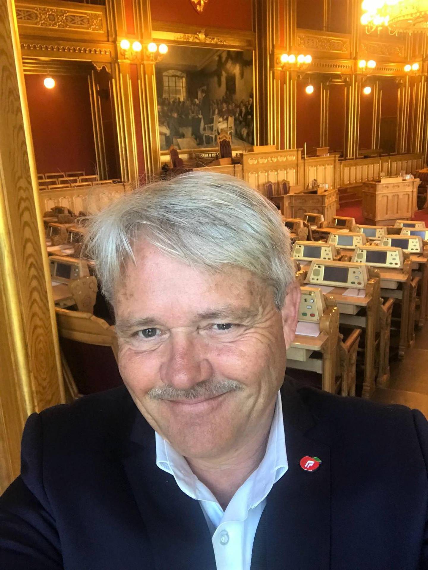 Fredrikstad Frps gruppeleder, og partiets 1. vara til Stortinget fra Østfold, Bjørnar Laabak i stortingssalen.
