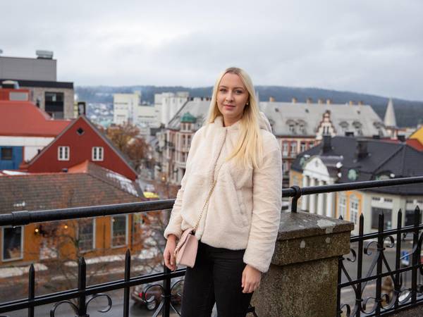 Ina Kollset (20) fra Våler gikk videre i Miss Norway 2020