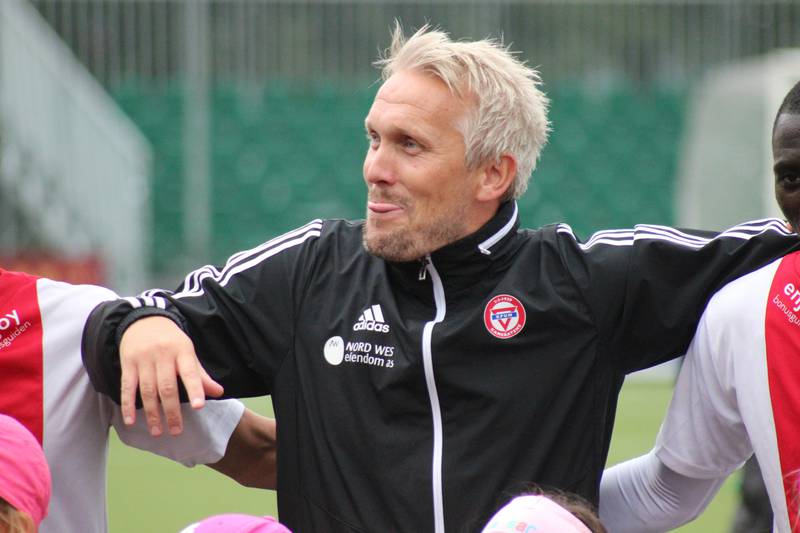 Jørgen Isnes var i meget godt humør etter kampen.