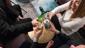 Slik er norske tenåringers alkoholvaner