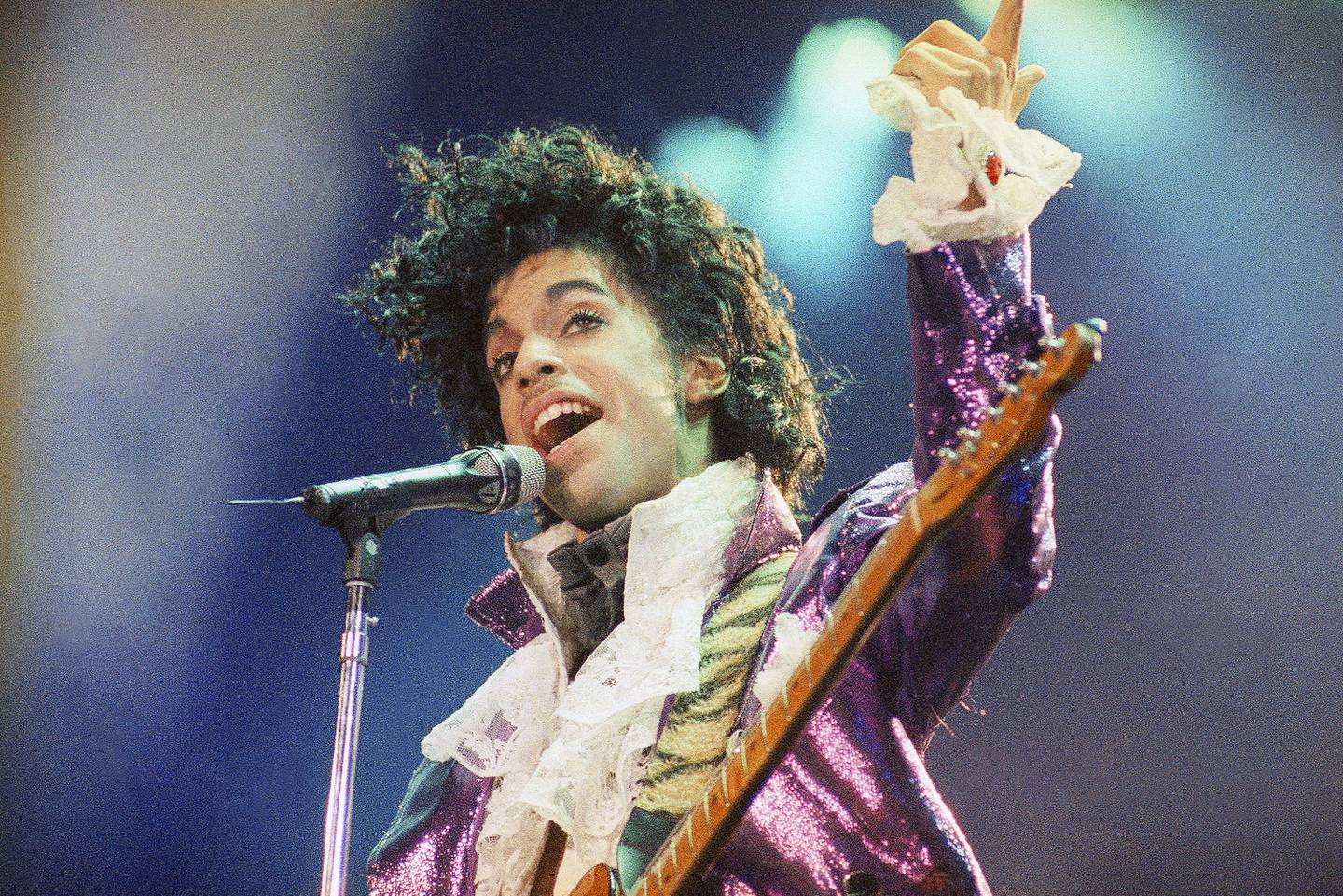 Prince på konsert i 1985. En annen opptreden fra denne tida kommer nå ut på albuimet og filmen "Prince and The Revolution: Live"