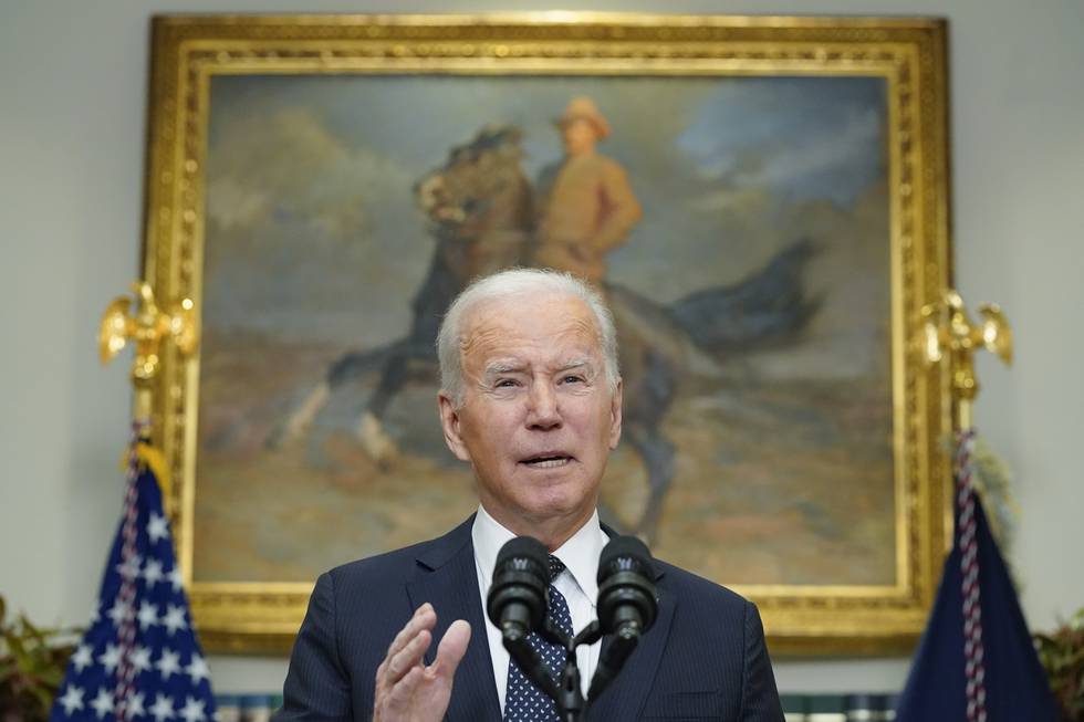 President Joe Biden holdt en orientering om Ukraina-krisen etter å ha snakket med sine allierte i Nato fredag kveld norsk tid. Foto: Alex Brandon / AP / NTB