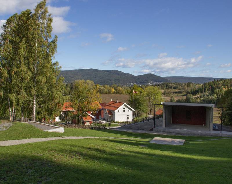 mjøndalen: På Portåsen – i Wildenveys rike, blir det grafittikurs i høstferien, på den store scene til høyre. FOTO: PORTÅSEN