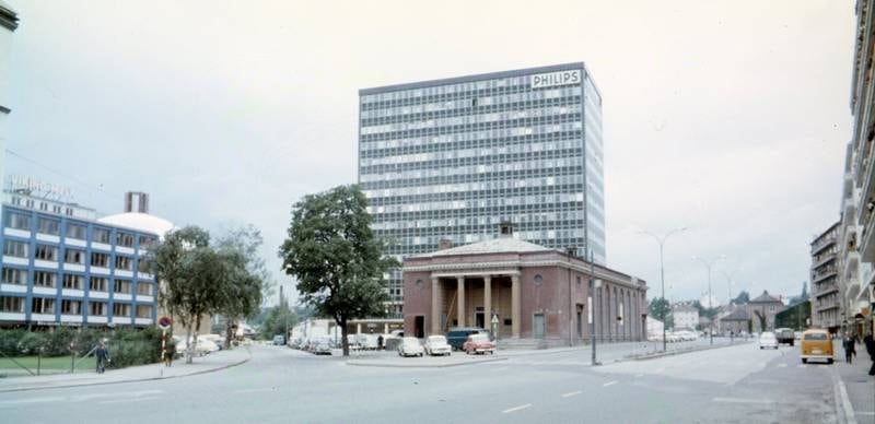 KINO-PALÆET 1964: Den tempellignende kinoen på Majorstua med interiør i klassisk stil åpna i 1924. Bygningen ble revet i 1964.