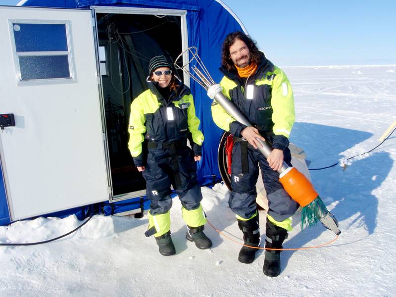 Ingrid Onarheim og Lars Henrik Smedsrud ved Bjerknessenteret forsker på hvordan naturlige svingninger påvirker isutbredelsen i Arktis.