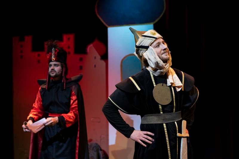 Amok teater setter opp Jafar - en tvistet historie på St. Croix scene i Fredrikstad januar 2023.