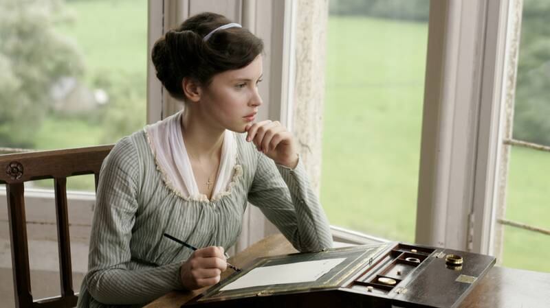 Felicity Jones som Jane Austens romanheltinne Catherine Moreland i tv-versjonen av «Northanger Abbey» fra 2007