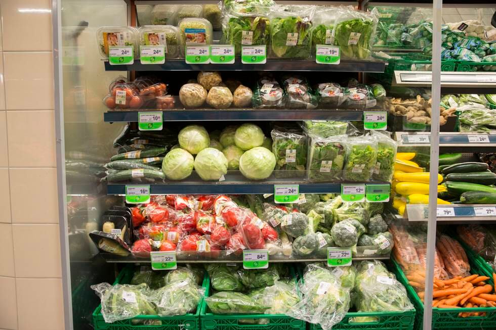 Bildet viser økologiske matvarer i en Meny butikk. Matvarer i en Meny-butikk. Norgesgruppen varsler prisøkning fra fredag.
