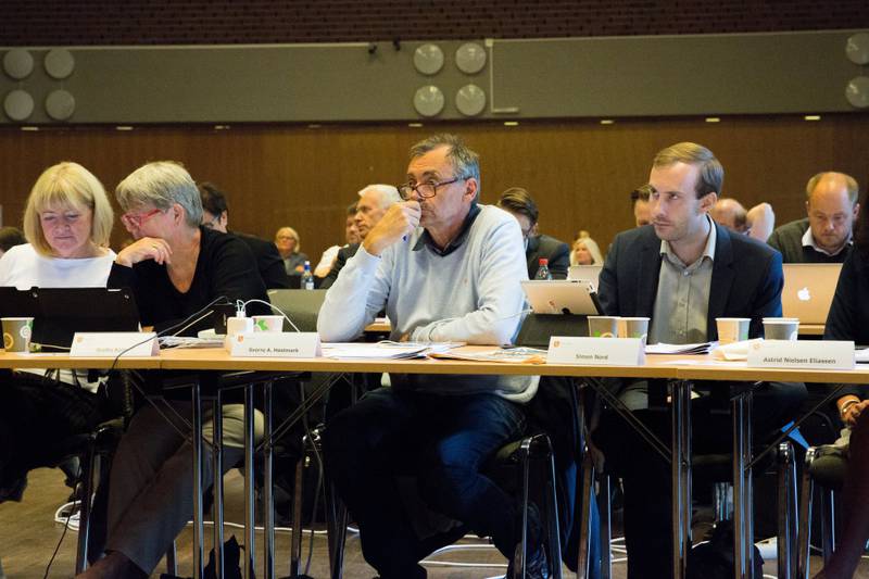 VARA: Sverre Høstmark (i midten) er første vararepresentant for Høyre til Moss formannskap.
