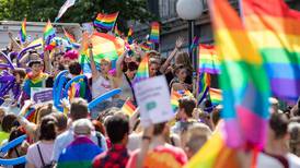 Pride-kritikken: – Det må være rom for lærere å si fra