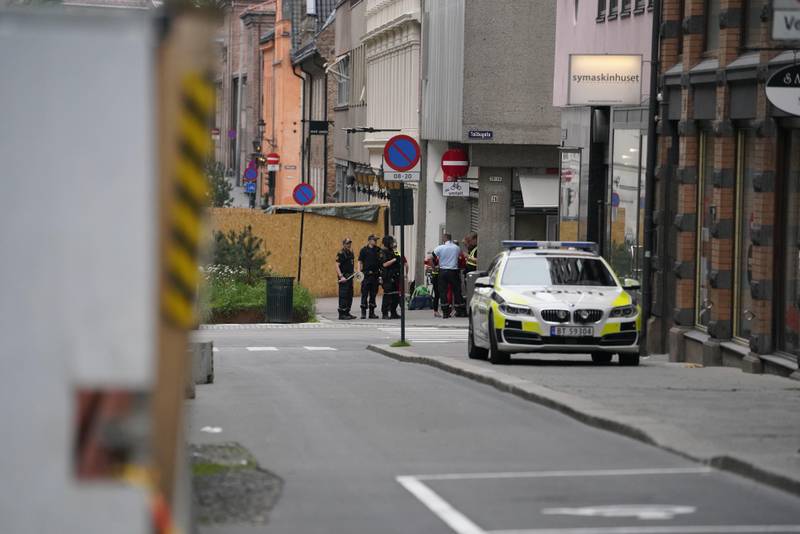 Oslo  20190712.
Politiet har rykket ut til melding om at det er avfyrt skudd i Oslo sentrum. En mann er skadd.
Foto: Fredrik Hagen / NTB scanpix