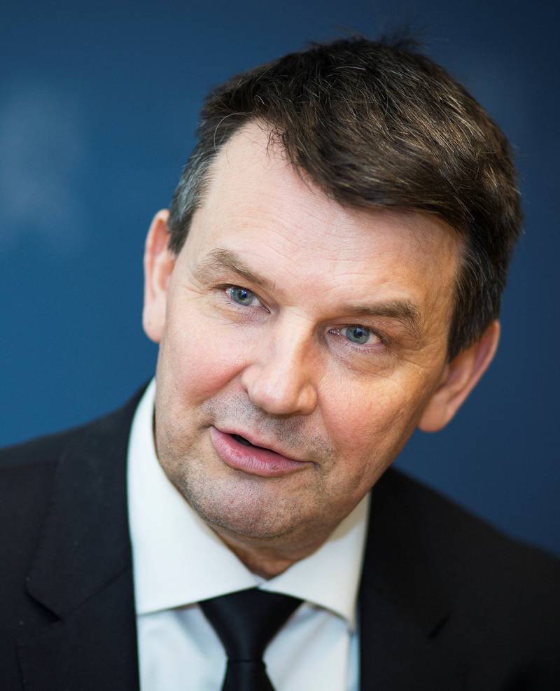 FÅR KRITIKK: Justisminister Tor Mikkel Wara (Frp). FOTO: LENE SØRØY NEVERDAL