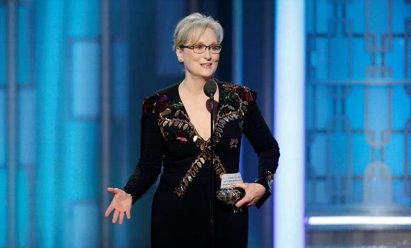 «Vold avler vold», sa Meryl Streep i sin takketale under Golden Globe-utdelingen i Los Angeles, der hun rettet tung skyts mot USAs kommende president. FOTO: PAUL DRINKWATER/NBC VIA AP/NTB SCANPIX