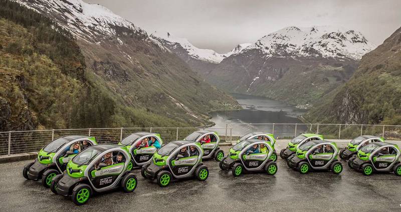 Opplev fjordarven i kule, elektriske småbiler. FOTO: JOHANNES LOVUND