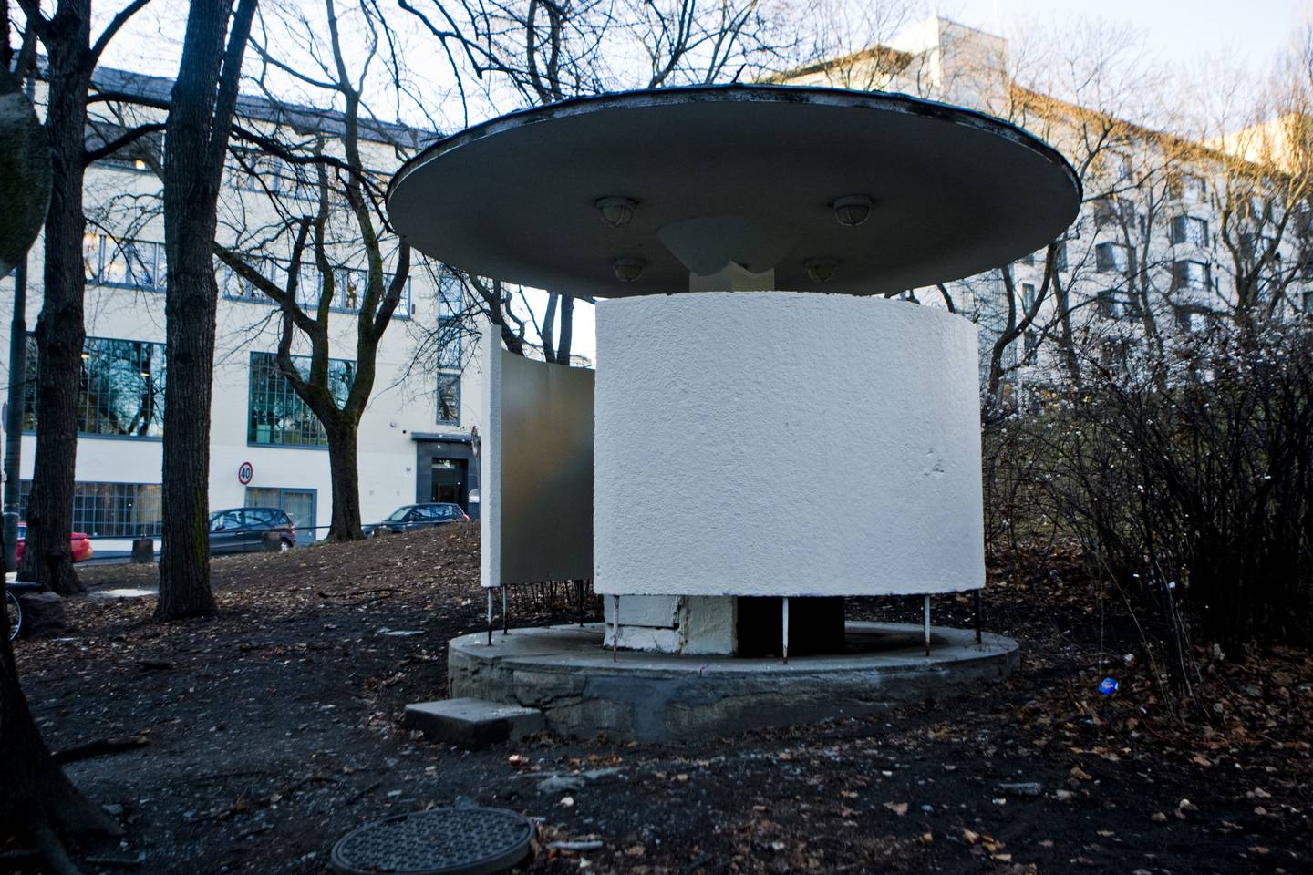 Riksantikvaren fredet urinalet i Stensparken i Oslo i anledning kulturminneåret 2009.