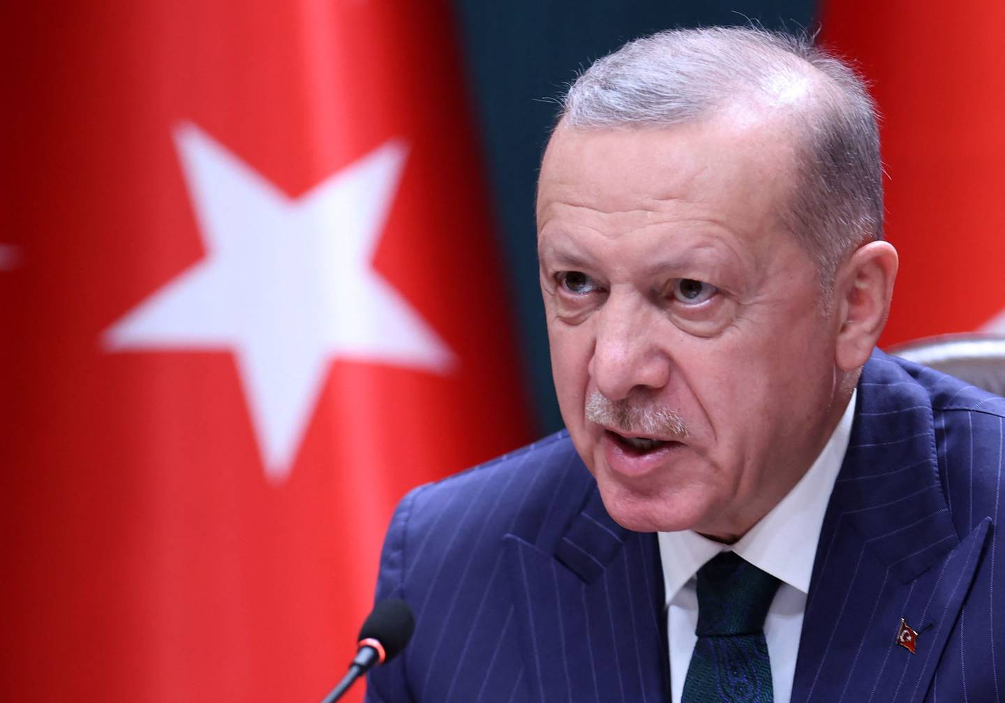 I Tyrkia er mange bekymret for at den økonomiske krisen forverres, men også for hva president Recep Tayyip Erdogan kan komme til å gjøre for å redde seg selv politisk.