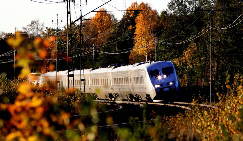 Om få uker vil SJ sette inn flere av disse X 2000-togene, med en topphastighet på 200 kilometer i timen, på strekningen Oslo-Stockholm.