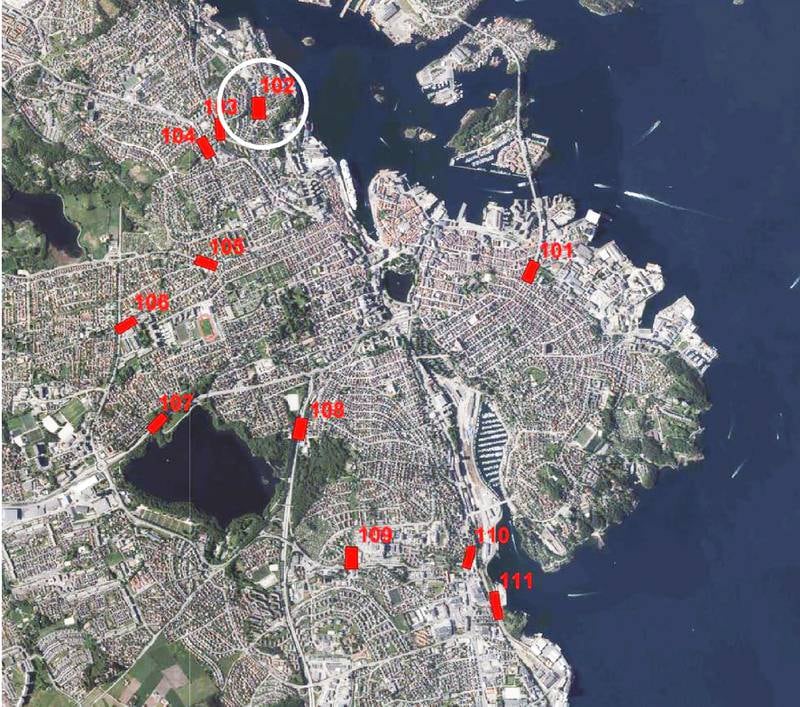 Administrasjons forslag til hvor mastene skal stå i de ulike gatene. Den hvite ringen viser bomstasjonen i Tastagata. 