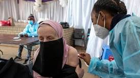 Stormakter knivar om vaksinar til afrikanske land