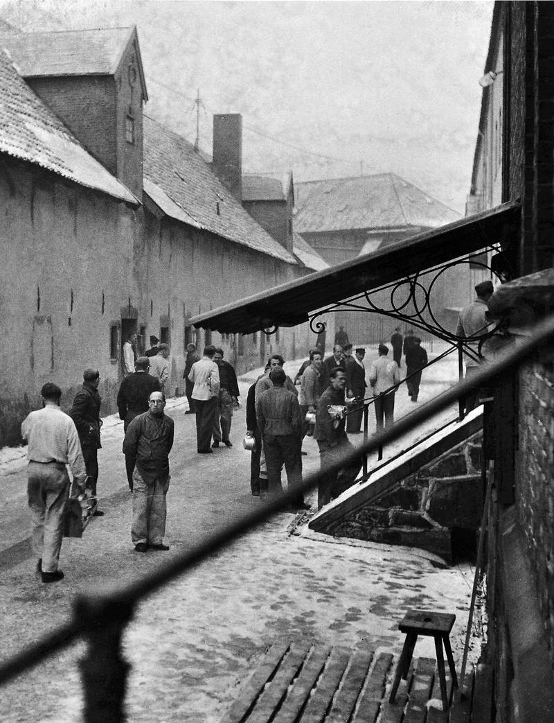 I 1937 ble fengslet på Akershus en anstalt for sikrings- og forvaringsdømte. Fra 1945 til landsfengselet ble nedlagt i 1950, satt landsvikdømte her.