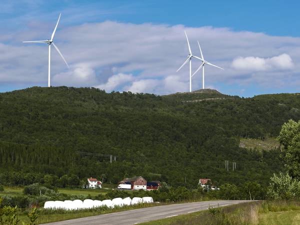 NVE truer med å stanse vindkraftverk som ikke tåler sterk vind