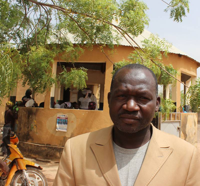 Lege Ibrahim Bamba sier folk forbinder kjønnslemlestelse med en forankret tradisjon.